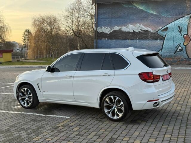 Белый БМВ Х5, объемом двигателя 3 л и пробегом 106 тыс. км за 28999 $, фото 5 на Automoto.ua