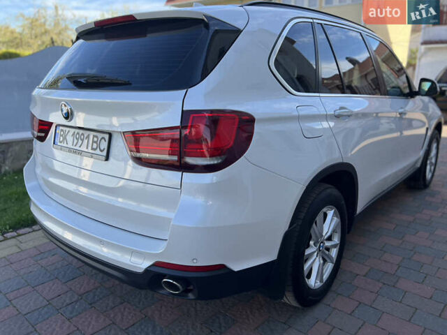 Белый БМВ Х5, объемом двигателя 2 л и пробегом 92 тыс. км за 37200 $, фото 5 на Automoto.ua