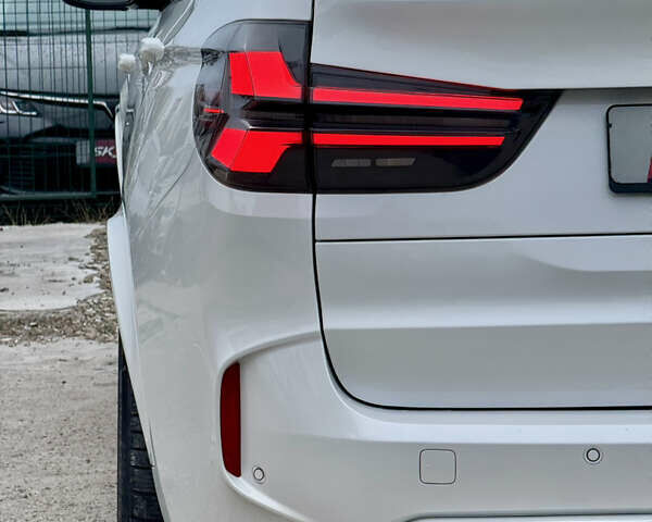 Білий БМВ Х5, об'ємом двигуна 4.39 л та пробігом 86 тис. км за 36900 $, фото 105 на Automoto.ua