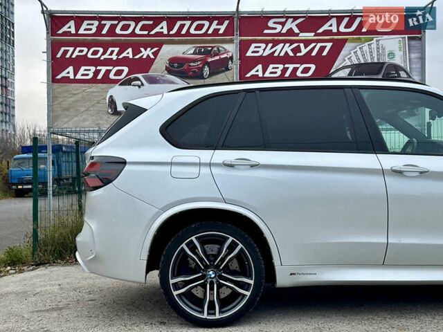 Білий БМВ Х5, об'ємом двигуна 4.39 л та пробігом 86 тис. км за 36900 $, фото 91 на Automoto.ua