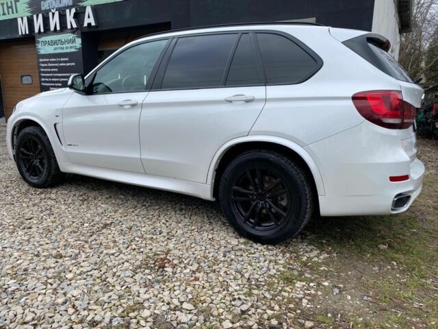 Белый БМВ Х5, объемом двигателя 3 л и пробегом 249 тыс. км за 35000 $, фото 22 на Automoto.ua