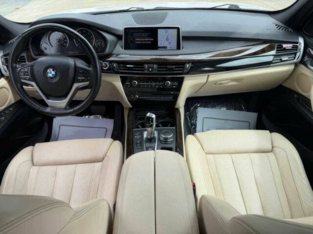 Белый БМВ Х5, объемом двигателя 3 л и пробегом 69 тыс. км за 15900 $, фото 9 на Automoto.ua