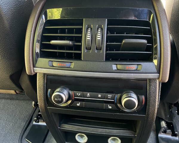 Белый БМВ Х5, объемом двигателя 2 л и пробегом 193 тыс. км за 35000 $, фото 16 на Automoto.ua