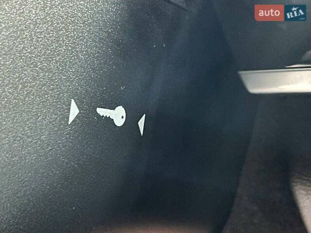 Белый БМВ Х5, объемом двигателя 2.98 л и пробегом 57 тыс. км за 34800 $, фото 40 на Automoto.ua