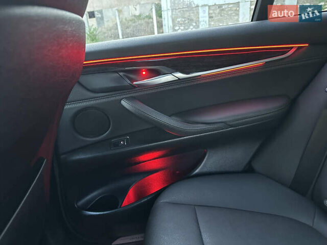 Белый БМВ Х5, объемом двигателя 2 л и пробегом 100 тыс. км за 32000 $, фото 26 на Automoto.ua