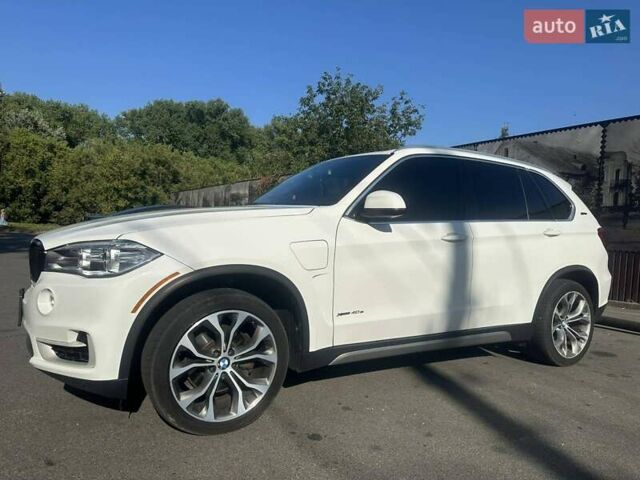 Белый БМВ Х5, объемом двигателя 2 л и пробегом 99 тыс. км за 33500 $, фото 4 на Automoto.ua