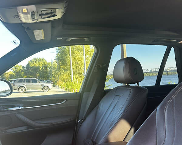 Белый БМВ Х5, объемом двигателя 2.99 л и пробегом 150 тыс. км за 39999 $, фото 14 на Automoto.ua