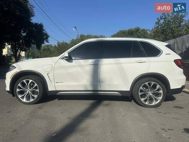 Белый БМВ Х5, объемом двигателя 2 л и пробегом 99 тыс. км за 33500 $, фото 5 на Automoto.ua