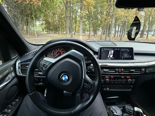 Білий БМВ Х5, об'ємом двигуна 3 л та пробігом 95 тис. км за 28000 $, фото 11 на Automoto.ua