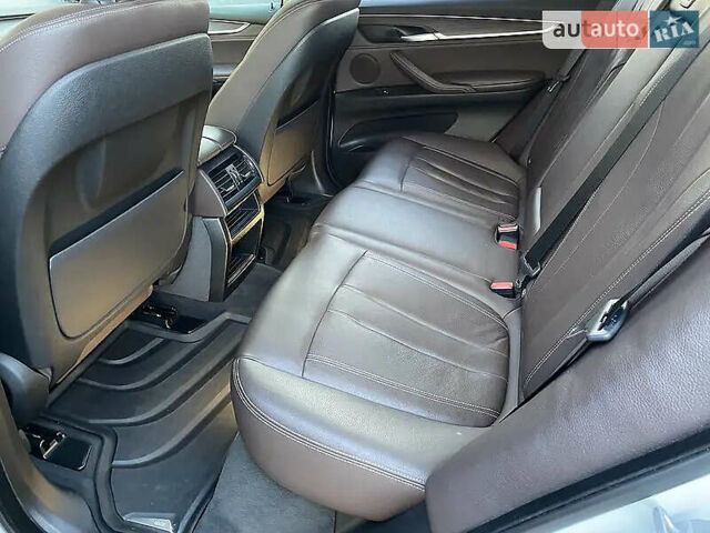 Білий БМВ Х5, об'ємом двигуна 2 л та пробігом 158 тис. км за 25999 $, фото 10 на Automoto.ua