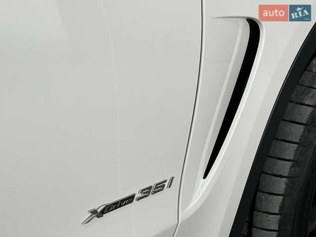 Белый БМВ Х5, объемом двигателя 2.98 л и пробегом 57 тыс. км за 34800 $, фото 10 на Automoto.ua