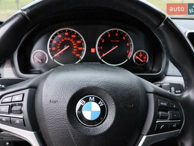 Белый БМВ Х5, объемом двигателя 2 л и пробегом 217 тыс. км за 27500 $, фото 13 на Automoto.ua