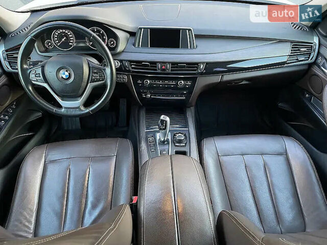 Білий БМВ Х5, об'ємом двигуна 2 л та пробігом 158 тис. км за 25999 $, фото 7 на Automoto.ua