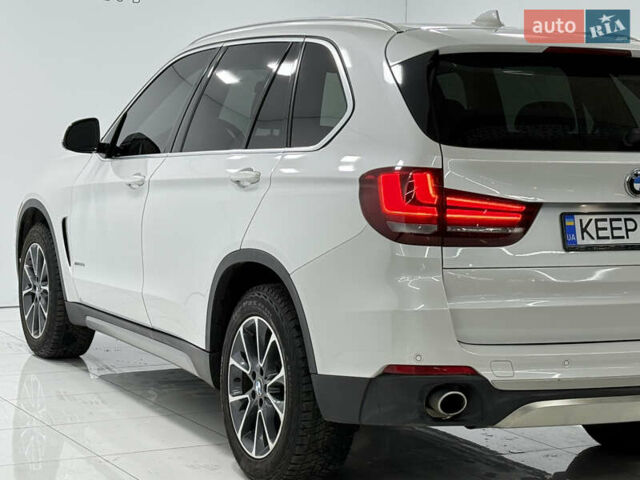 Белый БМВ Х5, объемом двигателя 2.99 л и пробегом 116 тыс. км за 35500 $, фото 11 на Automoto.ua