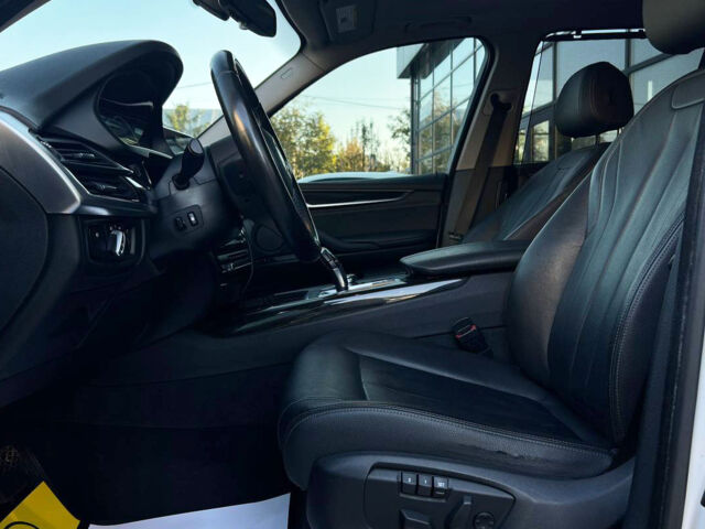 Білий БМВ Х5, об'ємом двигуна 3 л та пробігом 105 тис. км за 36500 $, фото 9 на Automoto.ua