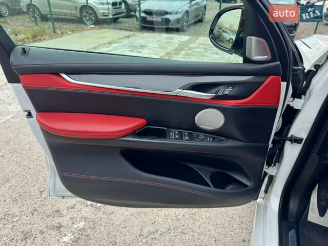 Білий БМВ Х5, об'ємом двигуна 4.39 л та пробігом 86 тис. км за 36900 $, фото 18 на Automoto.ua