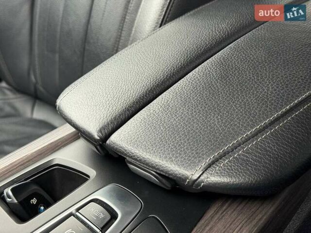 Белый БМВ Х5, объемом двигателя 3 л и пробегом 208 тыс. км за 28900 $, фото 24 на Automoto.ua