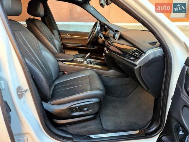 Белый БМВ Х5, объемом двигателя 2.99 л и пробегом 110 тыс. км за 31900 $, фото 26 на Automoto.ua