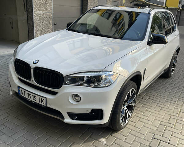Білий БМВ Х5, об'ємом двигуна 3 л та пробігом 198 тис. км за 36200 $, фото 15 на Automoto.ua