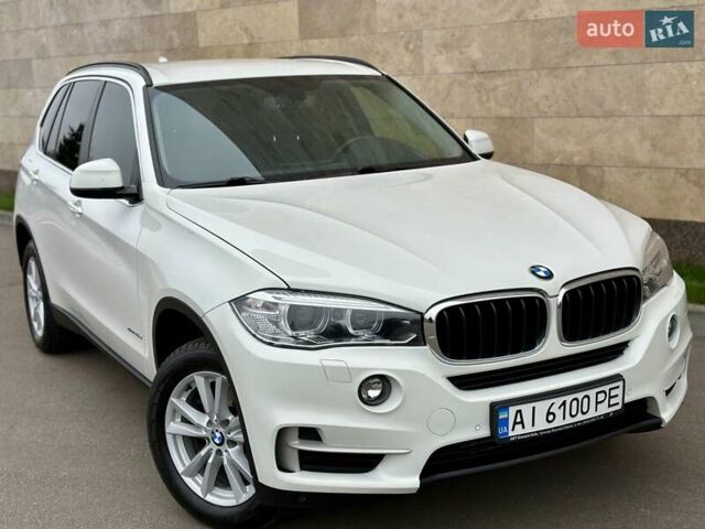 Белый БМВ Х5, объемом двигателя 2 л и пробегом 132 тыс. км за 31800 $, фото 7 на Automoto.ua
