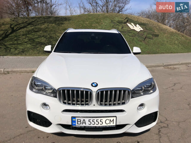 Белый БМВ Х5, объемом двигателя 4.4 л и пробегом 60 тыс. км за 36000 $, фото 4 на Automoto.ua