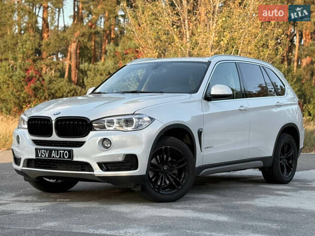 Белый БМВ Х5, объемом двигателя 3 л и пробегом 96 тыс. км за 41888 $, фото 61 на Automoto.ua