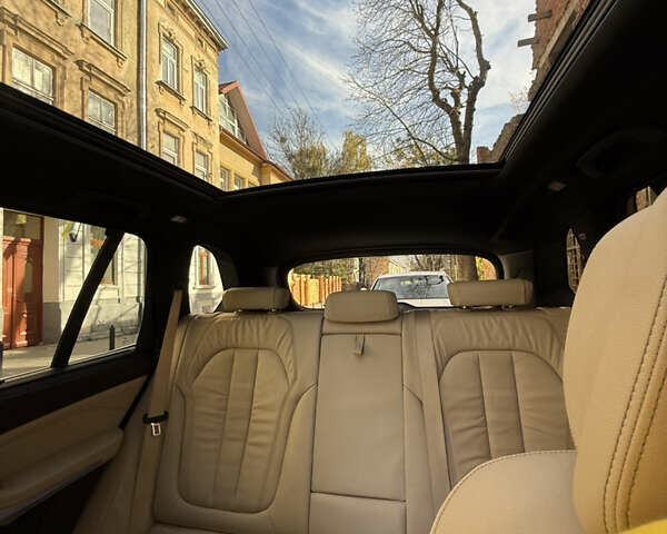 Белый БМВ Х5, объемом двигателя 3 л и пробегом 104 тыс. км за 49000 $, фото 10 на Automoto.ua