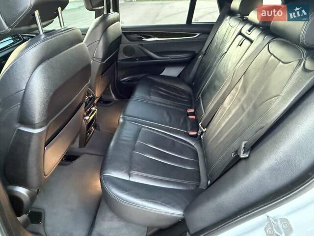 Білий БМВ Х5, об'ємом двигуна 3 л та пробігом 173 тис. км за 25500 $, фото 52 на Automoto.ua