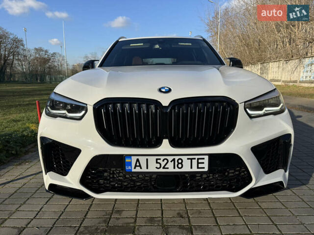 Белый БМВ Х5, объемом двигателя 3 л и пробегом 104 тыс. км за 47500 $, фото 4 на Automoto.ua