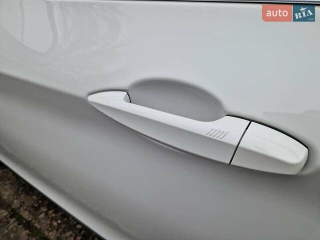 Білий БМВ Х5, об'ємом двигуна 3 л та пробігом 74 тис. км за 29500 $, фото 12 на Automoto.ua