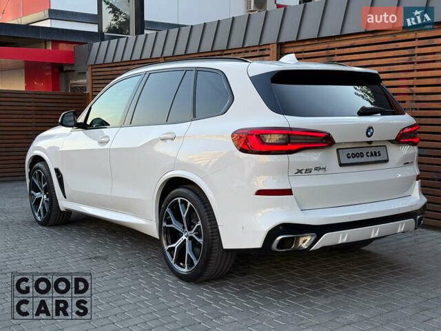 Білий БМВ Х5, об'ємом двигуна 3 л та пробігом 99 тис. км за 53000 $, фото 4 на Automoto.ua