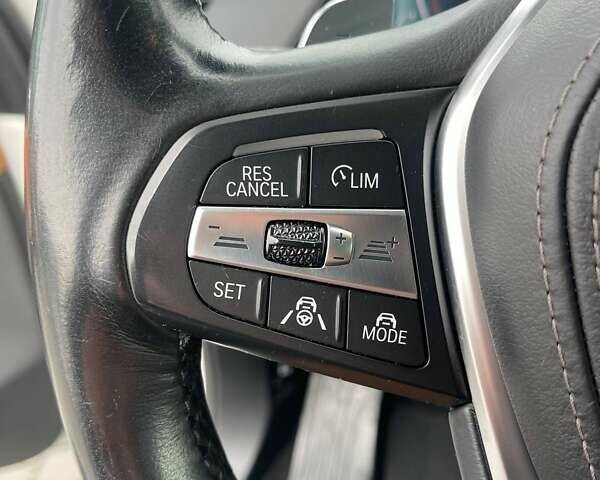 Белый БМВ Х5, объемом двигателя 3 л и пробегом 211 тыс. км за 37900 $, фото 21 на Automoto.ua