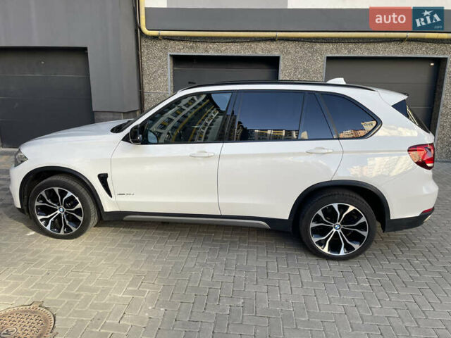 Білий БМВ Х5, об'ємом двигуна 3 л та пробігом 198 тис. км за 36200 $, фото 18 на Automoto.ua