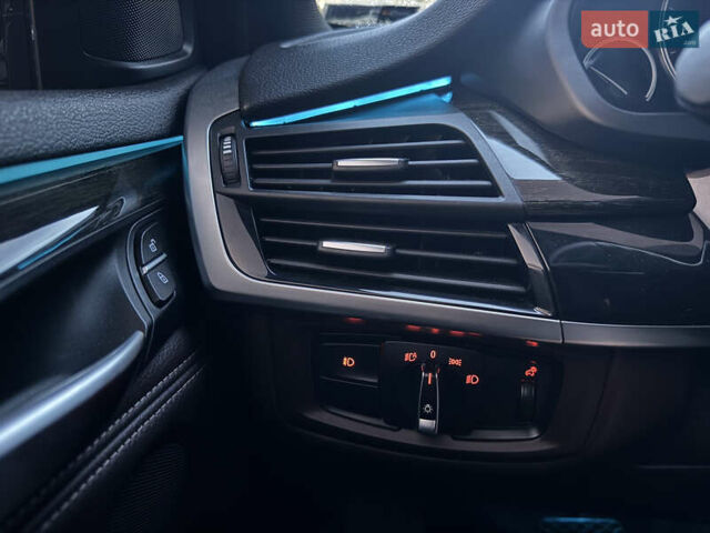 Белый БМВ Х5, объемом двигателя 2.99 л и пробегом 218 тыс. км за 32900 $, фото 24 на Automoto.ua