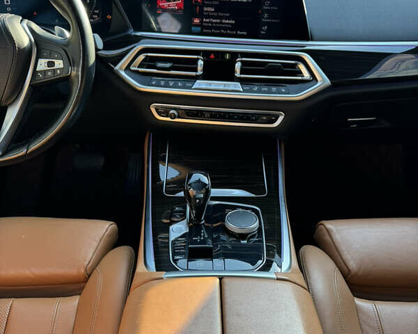 Белый БМВ Х5, объемом двигателя 3 л и пробегом 104 тыс. км за 47500 $, фото 25 на Automoto.ua