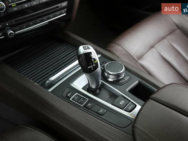 Белый БМВ Х5, объемом двигателя 2 л и пробегом 180 тыс. км за 31500 $, фото 23 на Automoto.ua