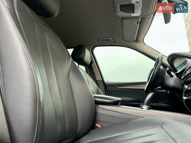 Белый БМВ Х5, объемом двигателя 2 л и пробегом 132 тыс. км за 31800 $, фото 94 на Automoto.ua