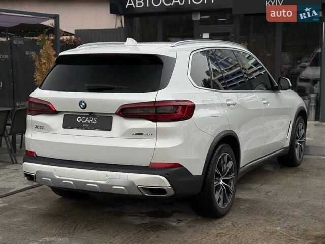 Белый БМВ Х5, объемом двигателя 3 л и пробегом 94 тыс. км за 49999 $, фото 5 на Automoto.ua