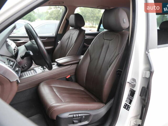 Белый БМВ Х5, объемом двигателя 2 л и пробегом 180 тыс. км за 31500 $, фото 9 на Automoto.ua