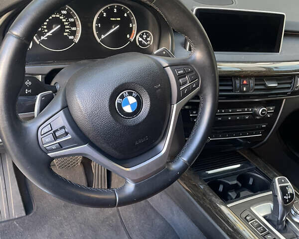 Білий БМВ Х5, об'ємом двигуна 3 л та пробігом 198 тис. км за 36200 $, фото 9 на Automoto.ua