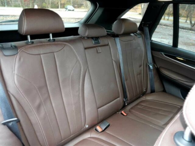 Білий БМВ Х5, об'ємом двигуна 3 л та пробігом 74 тис. км за 23300 $, фото 12 на Automoto.ua