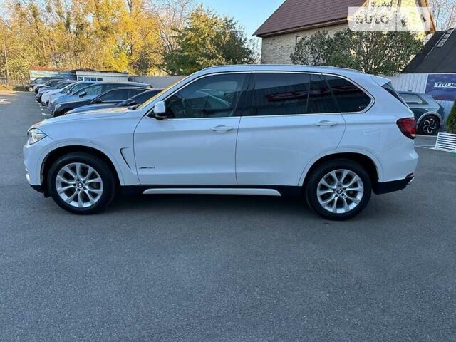 Білий БМВ Х5, об'ємом двигуна 2.98 л та пробігом 74 тис. км за 30900 $, фото 5 на Automoto.ua