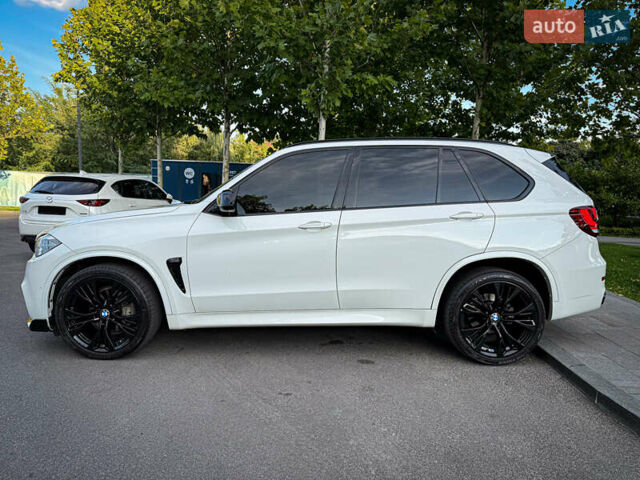 Белый БМВ Х5, объемом двигателя 2.98 л и пробегом 98 тыс. км за 35500 $, фото 6 на Automoto.ua
