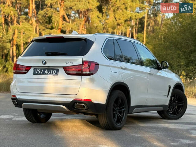 Белый БМВ Х5, объемом двигателя 3 л и пробегом 93 тыс. км за 41888 $, фото 40 на Automoto.ua