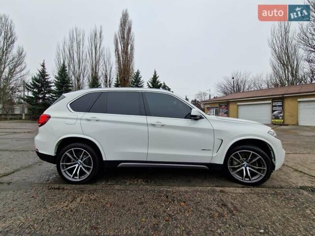 Білий БМВ Х5, об'ємом двигуна 3 л та пробігом 74 тис. км за 29500 $, фото 2 на Automoto.ua