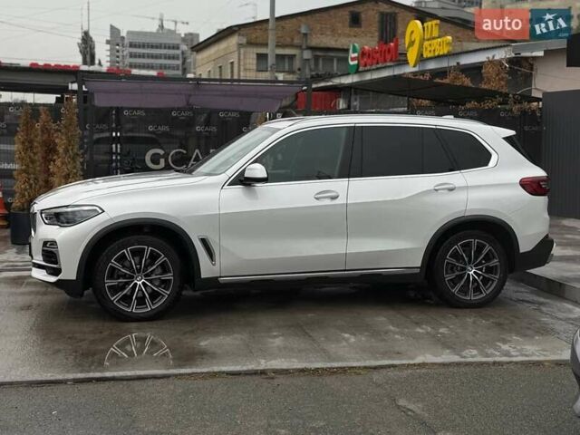 Белый БМВ Х5, объемом двигателя 3 л и пробегом 94 тыс. км за 49999 $, фото 6 на Automoto.ua