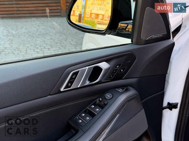Білий БМВ Х5, об'ємом двигуна 3 л та пробігом 99 тис. км за 53000 $, фото 22 на Automoto.ua