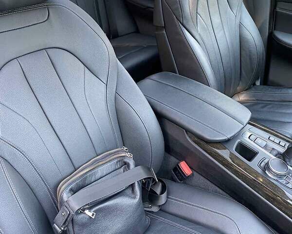 Білий БМВ Х5, об'ємом двигуна 3 л та пробігом 179 тис. км за 37200 $, фото 11 на Automoto.ua