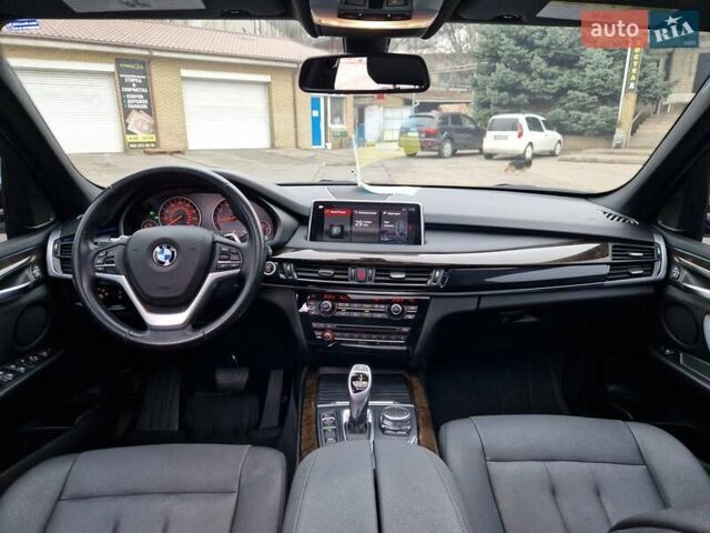 Білий БМВ Х5, об'ємом двигуна 3 л та пробігом 74 тис. км за 29500 $, фото 25 на Automoto.ua