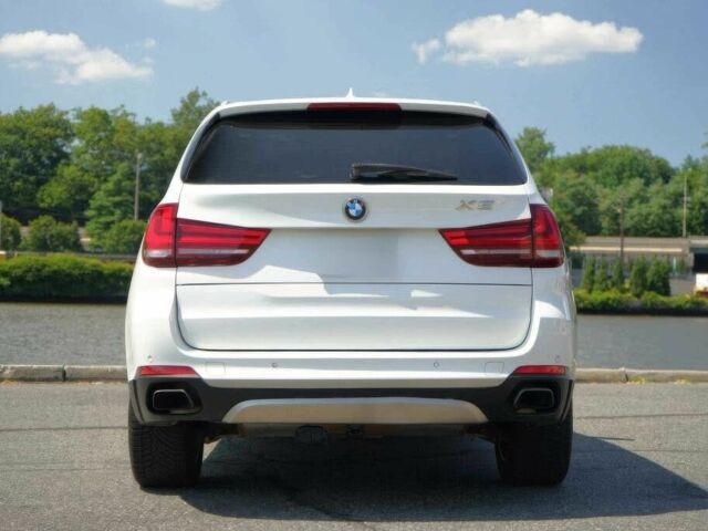 Белый БМВ Х5, объемом двигателя 4.4 л и пробегом 33 тыс. км за 10800 $, фото 4 на Automoto.ua